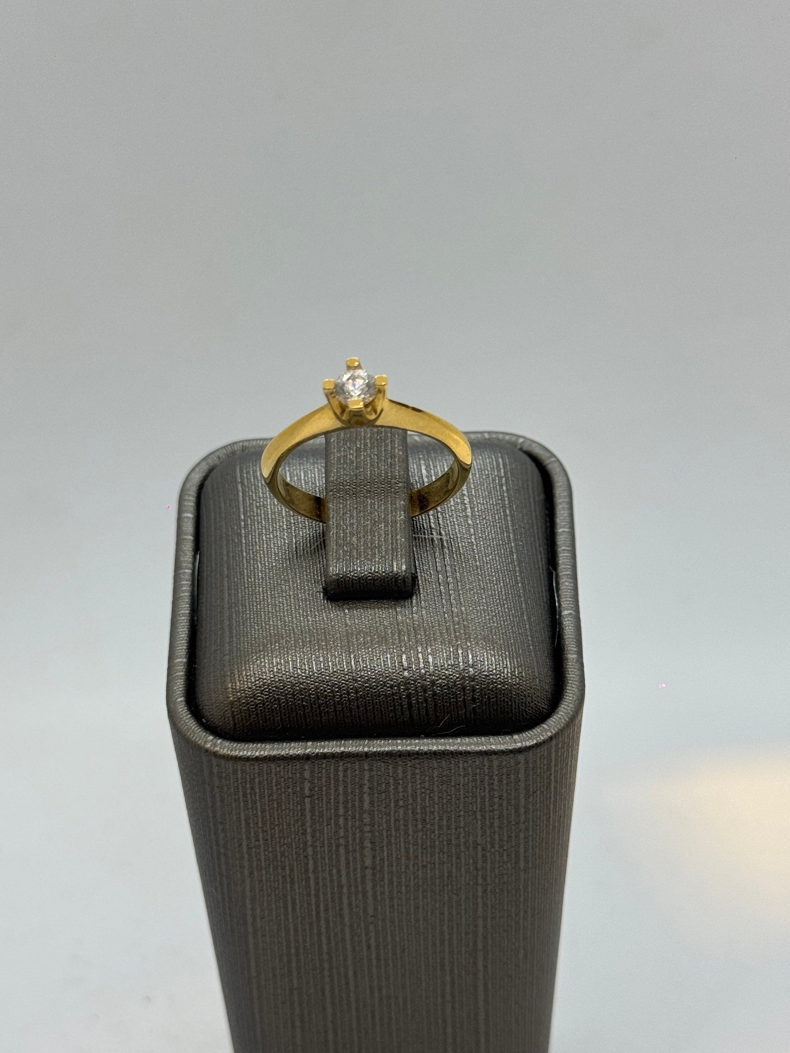 2.75 Gram 14 Ayar Tektaş Yüzük